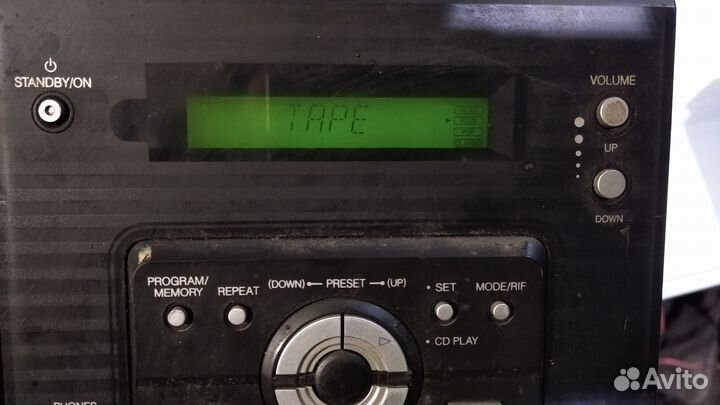 Музыкальный центр LG