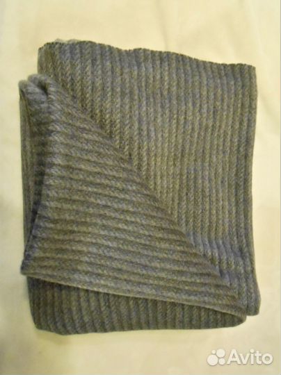 Отрез шерстяной ткани 3м