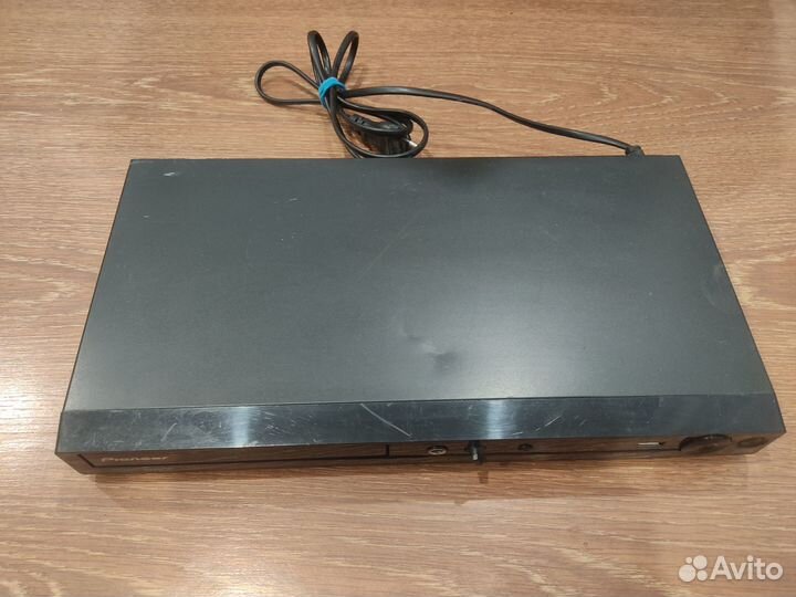 Dvd-плеер pioneer dv-2022k с дисками и микрофоном