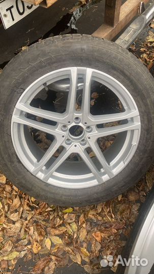 Nokian Tyres Hakkapeliitta 7 SUV 275/50 R20