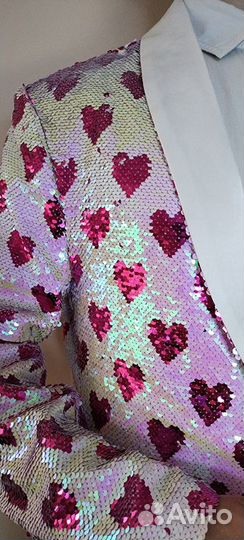 Костюм Кена, ведущего, Пирожкова, гонщика Чейз