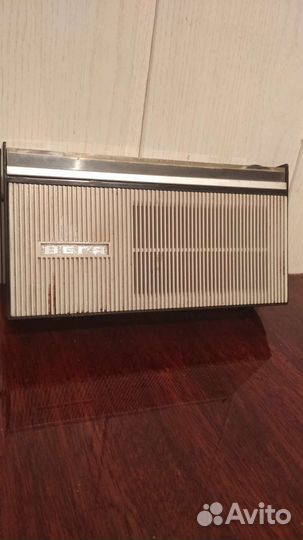 Радиоприемник Вега