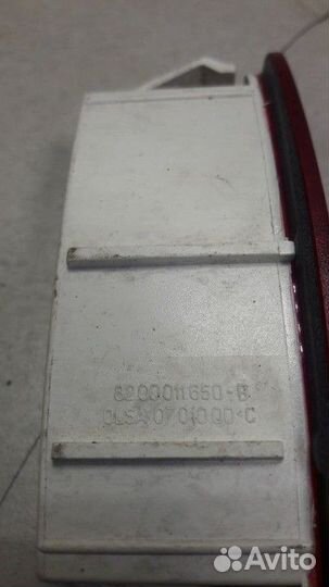 Светоотражатель Renault Laguna