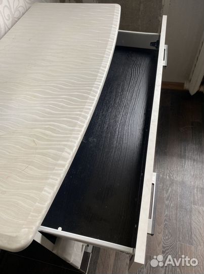 Спальный гарнитур бу