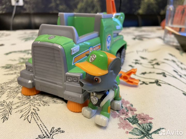 Щенячий патруль Рокки и машина. Оригинал