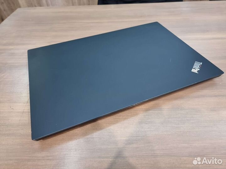 Thinkpad 15.6 на Ryzen