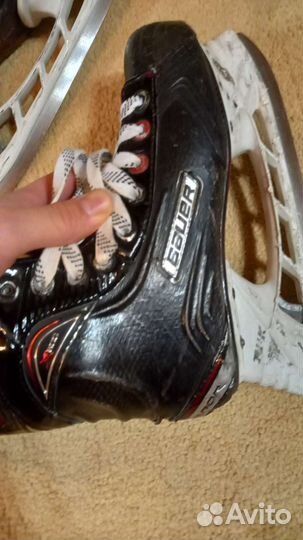 Хоккейные коньки bauer vapor x600