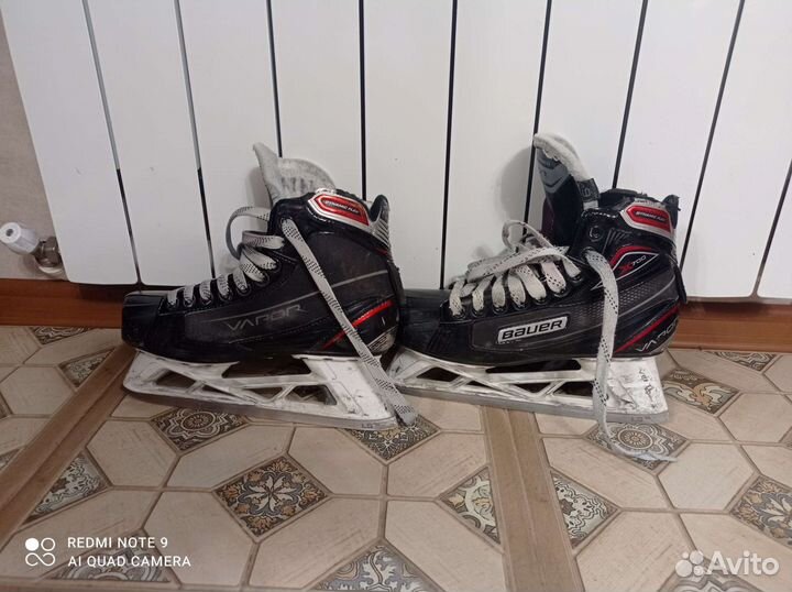 Хоккейные коньки bauer