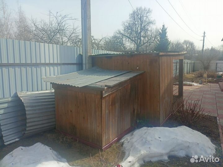 Вольер для собак, дрова