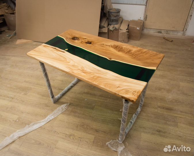 Письменный стол