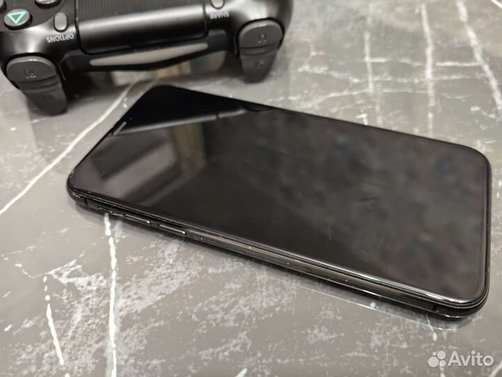 Поодам телефон Apple iPhone X