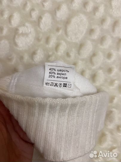 Шапка зимняя на флисе с помпоном