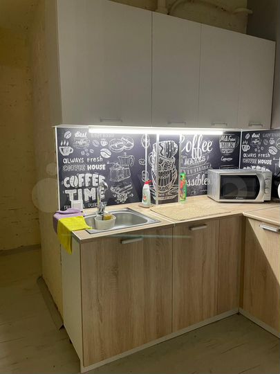 Комната 15 м² в 5-к., 1/7 эт.