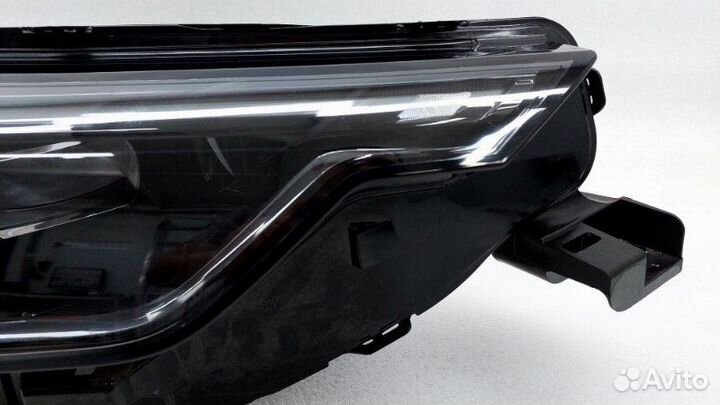 Б/У Б/У Фара светодиодная Состояние отличное