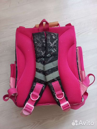 Школьный рюкзак