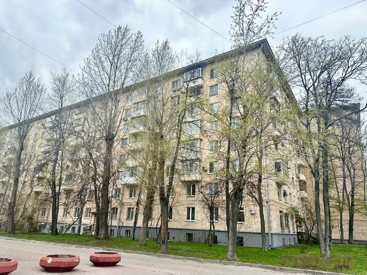 3-к. квартира, 85 м², 6/8 эт.