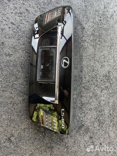 Крышка багажника c Lexus LS460 USF40 1UR-FSE