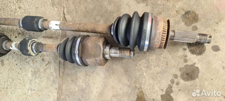 Привод левый hyundai elantra xd полуось элантра