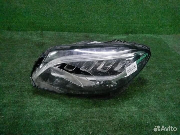 Фара левая Mercedes-Benz C-Class