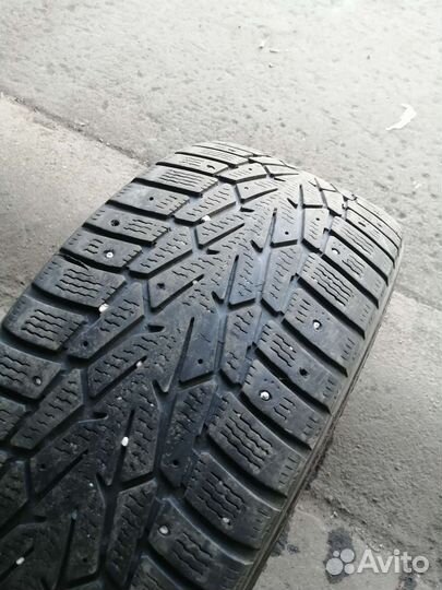 Nokian Tyres Hakkapeliitta 7 225/50 R17