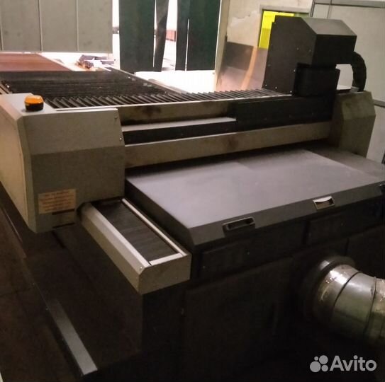 Лазерный листовой станок Юнимаш 1,5 квт