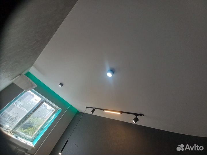 Натяжной потолок