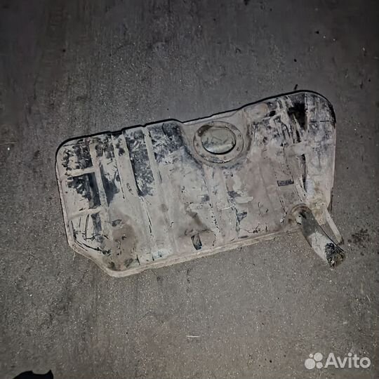 Бензобак ваз2110
