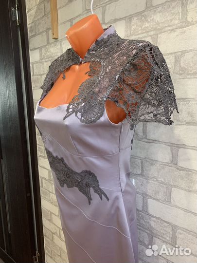 Платье новое 44 Karen Millen