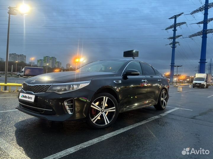 Kia Optima 2.0 AT, 2016, 200 000 км