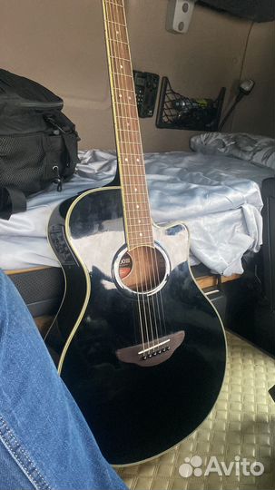 Гитара ямаха