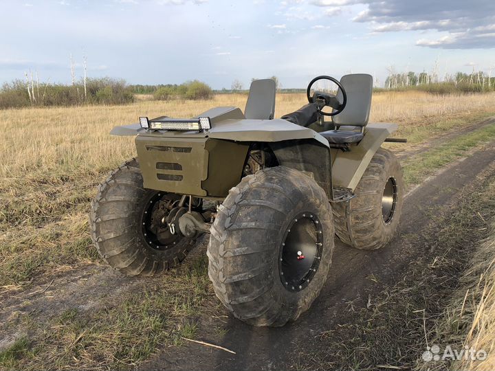 Квадроцикл болотоход