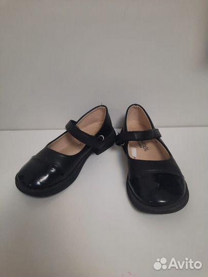 Туфли для девочки. Кожа
