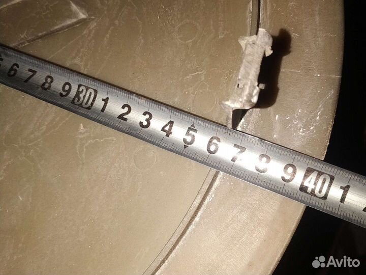 Колпак на запаску нива 2123