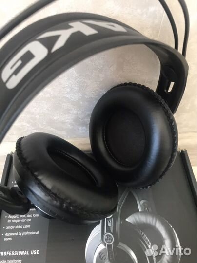 AKG K240 MK II