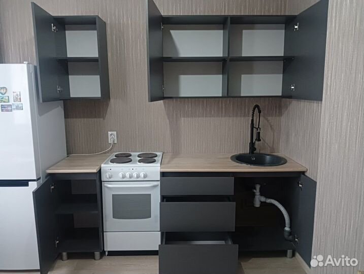 Кухня готовая новая