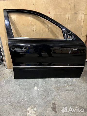 Дверь передняя поавач Мерседес w211 рест цвет 040U