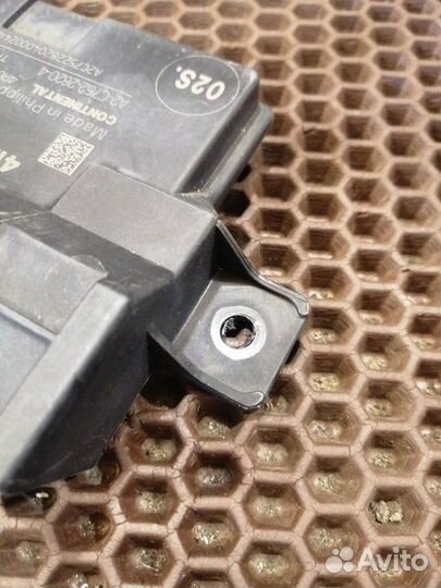 Блок управления интерфейсом Audi A4 B9 CYR 2.0