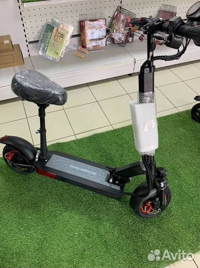 Электросамокат Kugoo M4 PRO Jilong 18 AH Новый