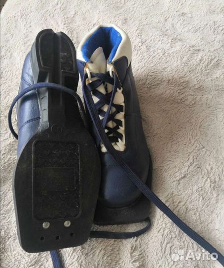 Лыжные ботинки 35 размер