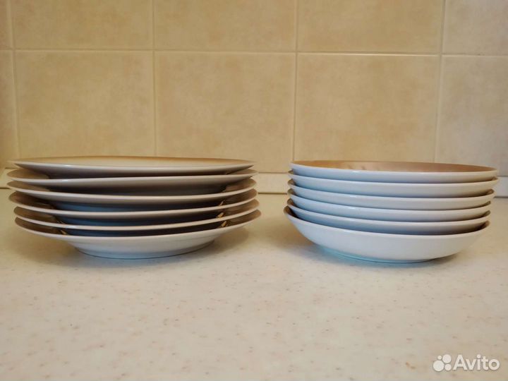 Комплект фарфоровых тарелок, Богдановичи. Новый