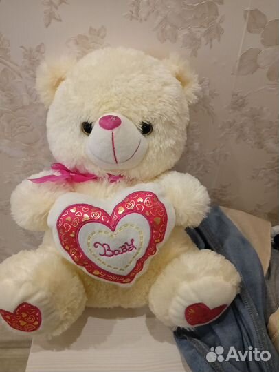Плюшевый медведь