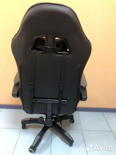 Компьютерное игровое (геймерское) кресло. Новые