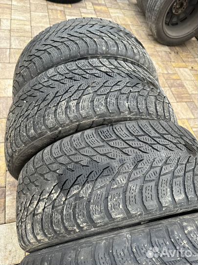 Nokian Tyres Hakkapeliitta R3 215/50 R17 97V