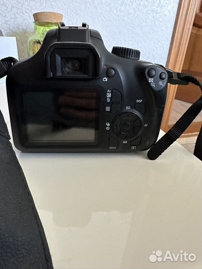 Зеркальный фотоаппарат nikon