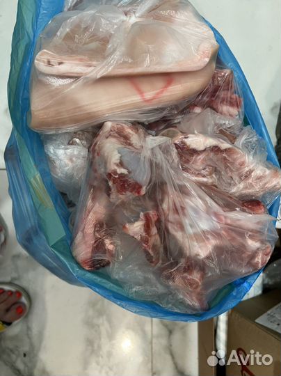 Мясо и кости для собак