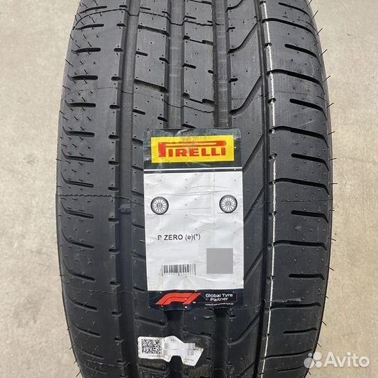 Pirelli P Zero 255/35 R19 96Y