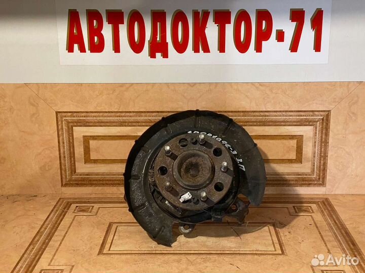 Задний поворотный кулак правый Kia Sportage 3