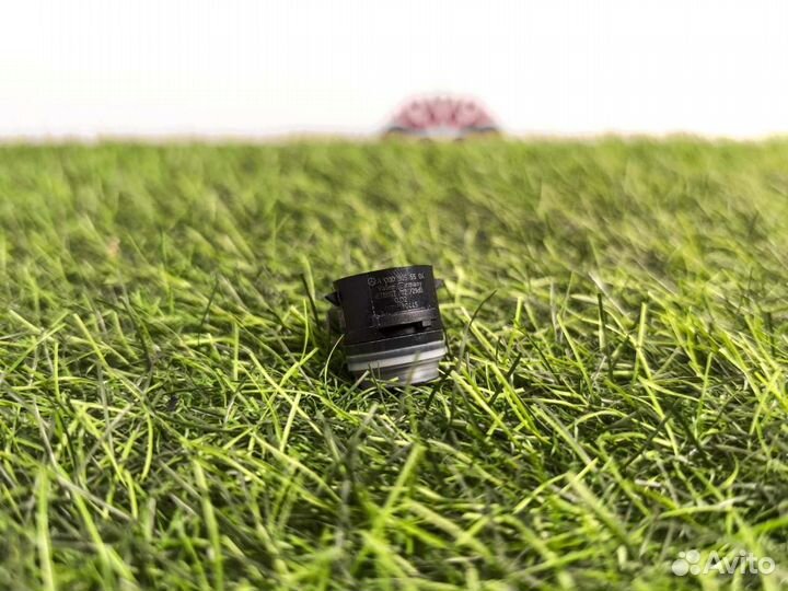 Датчик парковки Mercedes Gls X166 3.0 diesel 2018