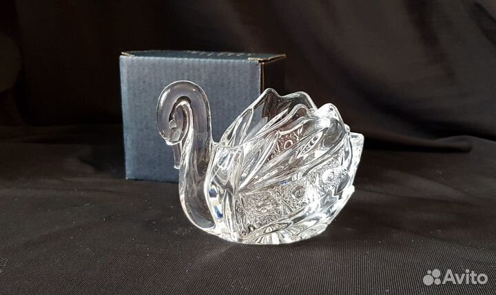 Хрусталь. Лимонница на ножке. Икорница лебедь