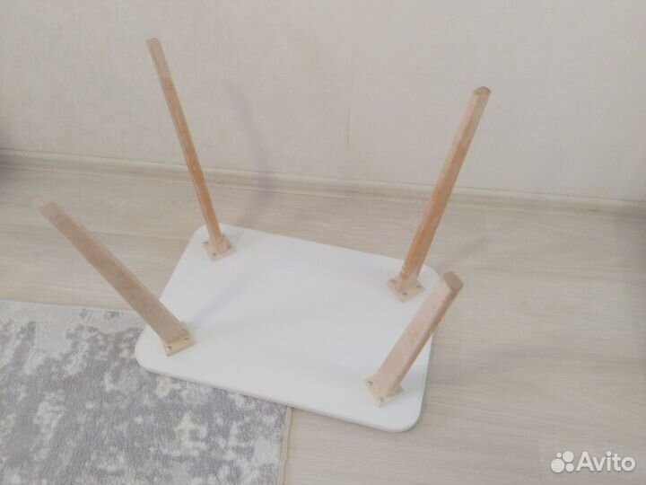 Детский стол и стул